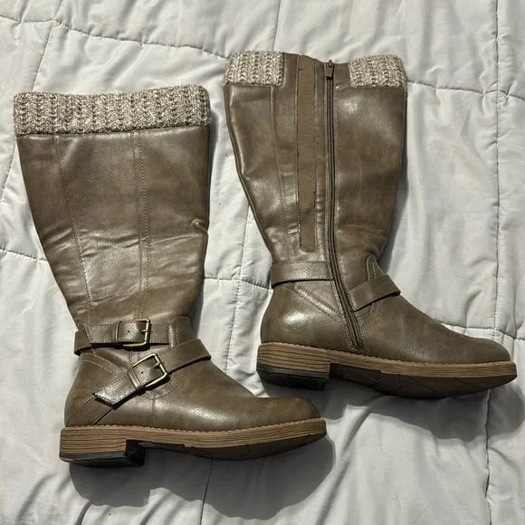 Torrid boots - Picture 1 of 7